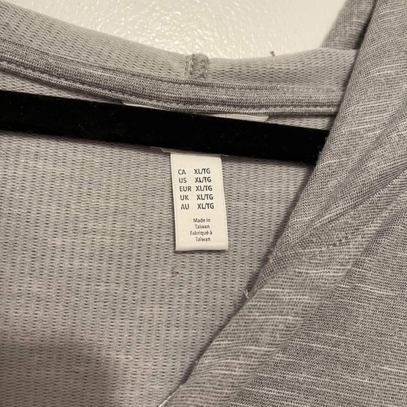 Maternity Cardigan - Picture 2 of 2